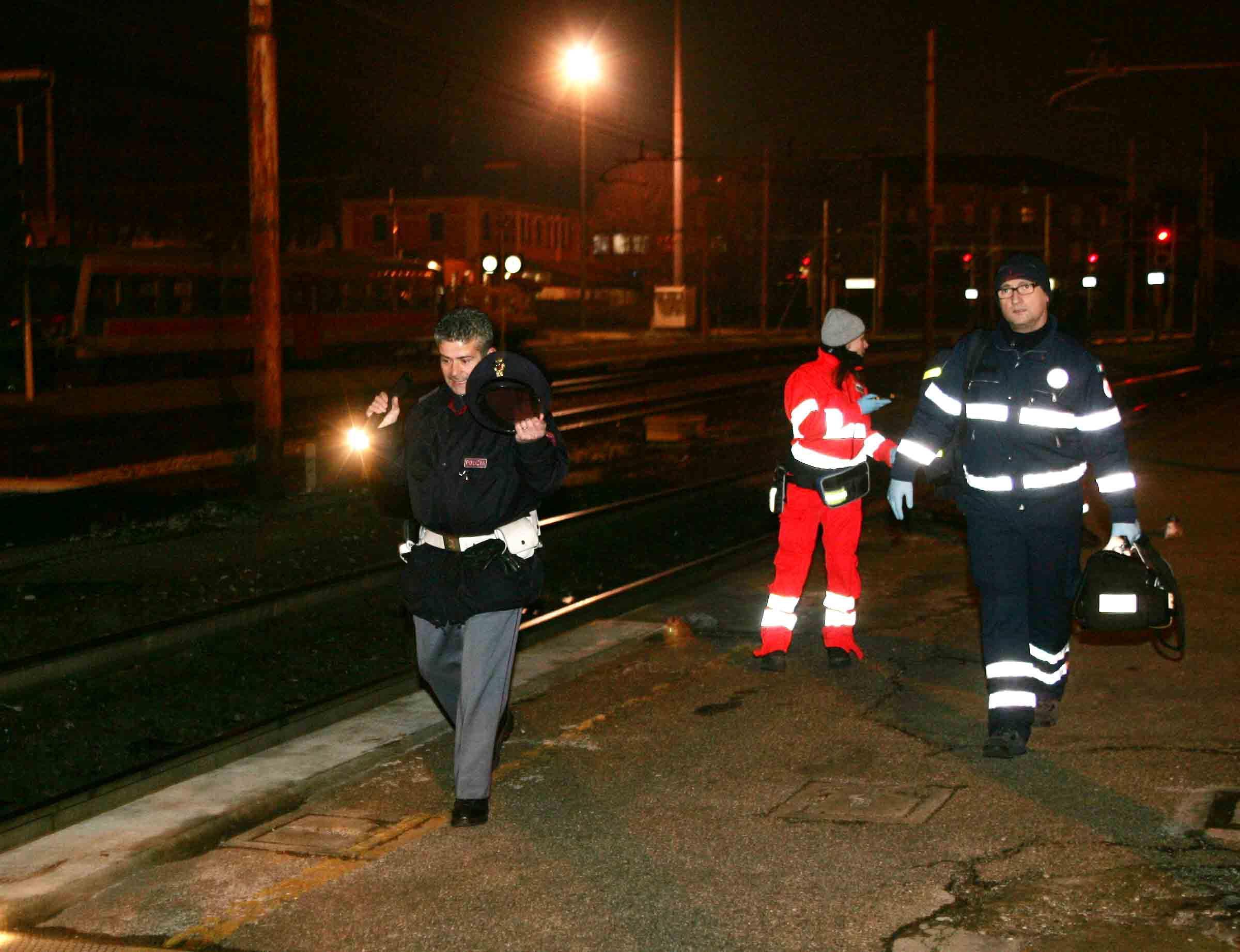 Un altro giovane suicida in stazione a Reggio Emilia