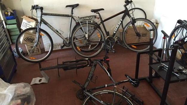 Tornano i ladri di tabacchi Rubate anche biciclette