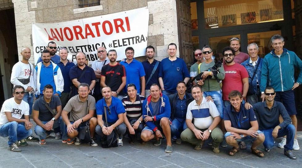 Presidio dei lavoratori che rischiano la mobilità 