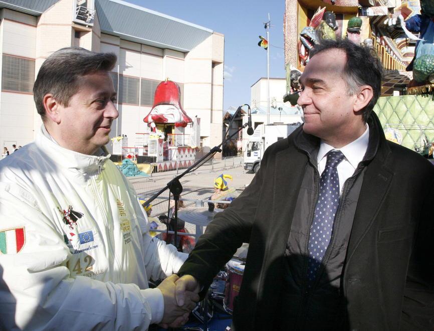 Carnevale-Comune la causa milionaria slitta a metà maggio 