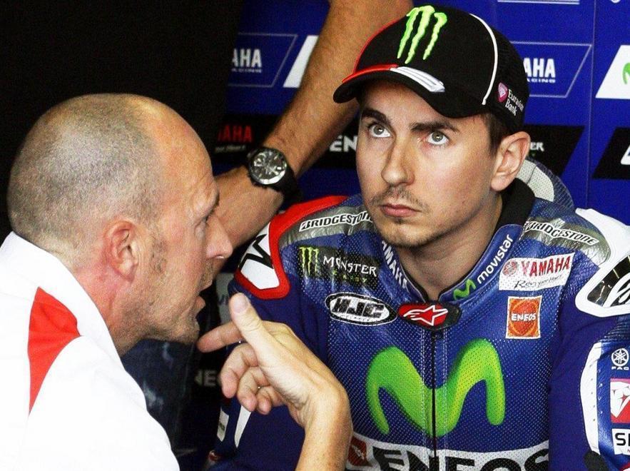 Lorenzo mette tutti in fila e prenota la pole di Alcaniz