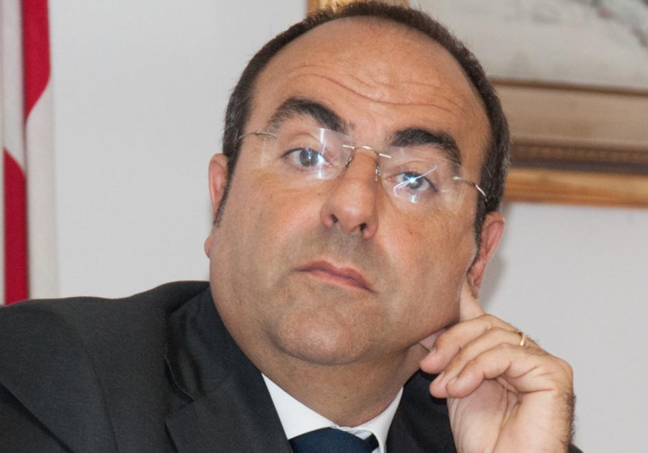 «Aeroporto aperto per le feste» 