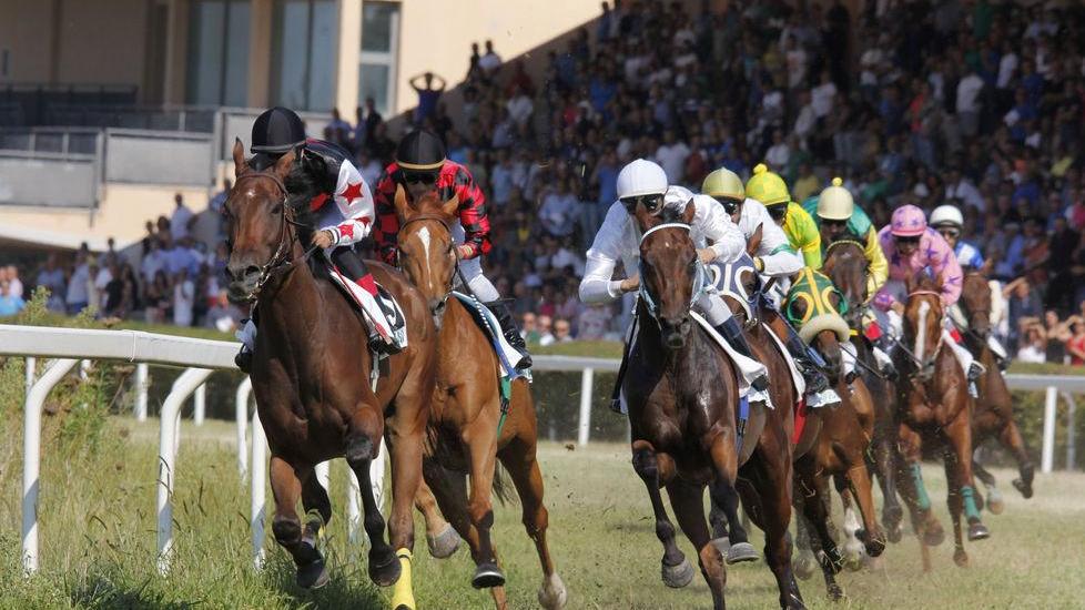 Galà autunnale a Chilivani Pista e tribune esaurite