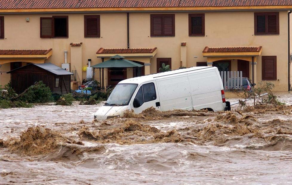 Truffa sui risarcimenti: sei condanne 