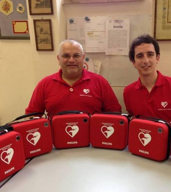 Solo 12 impianti del Comune su 64 hanno defibrillatori