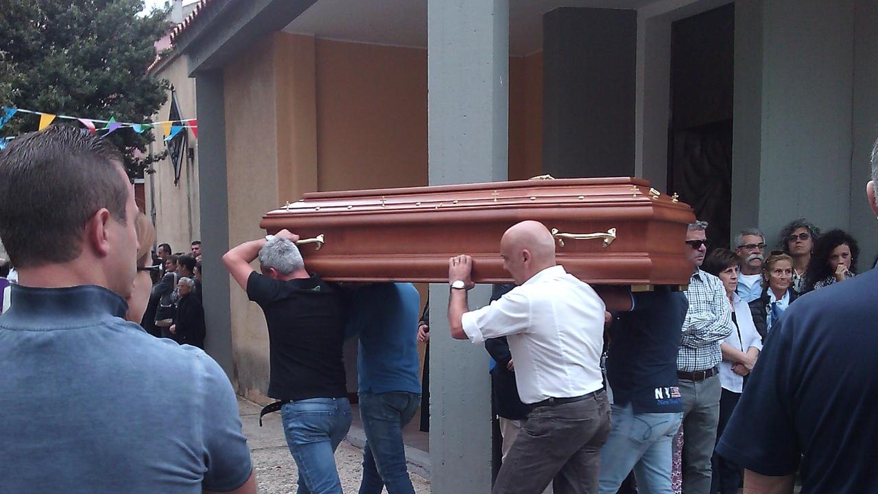 I funerali dell'allevatore