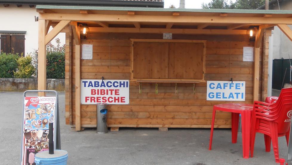 Camposanto. Assalto al bar, tre banditi in fuga con 3.500 euro 