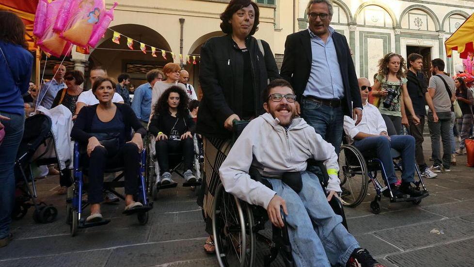 Sindaci in carrozzina per scoprire i disagi di chi non cammina