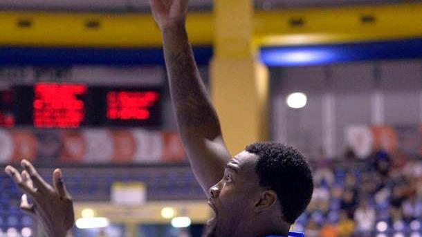 Sacchetti non ci sta «Decisioni dubbie nel momento clou»