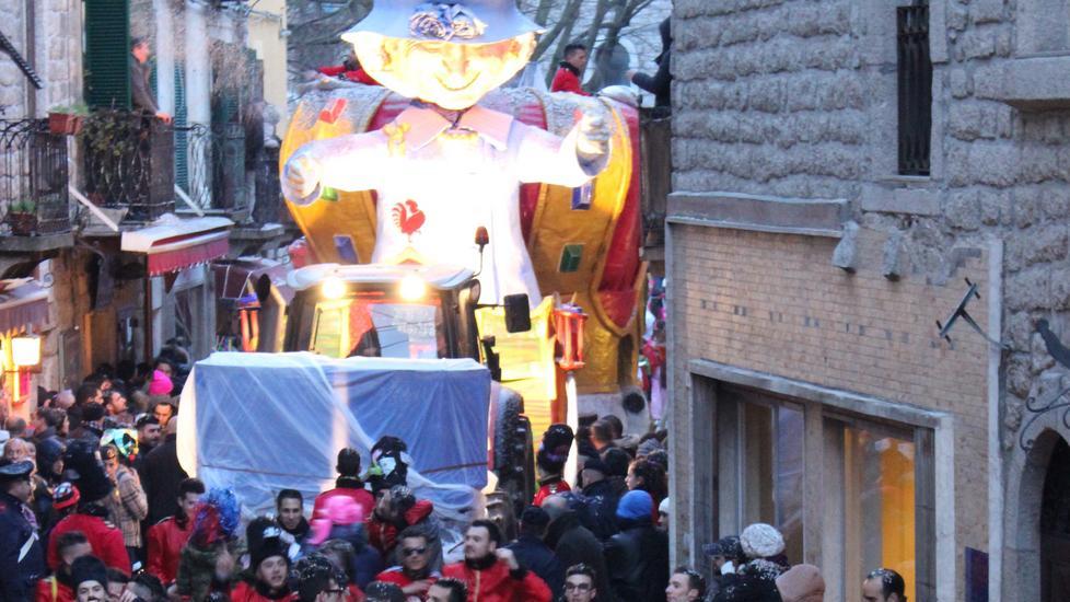 Carnevale, il Comune lancia il conto alla rovescia