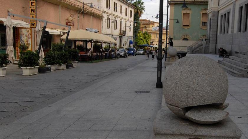 Danneggiamenti al Corso, è un mistero