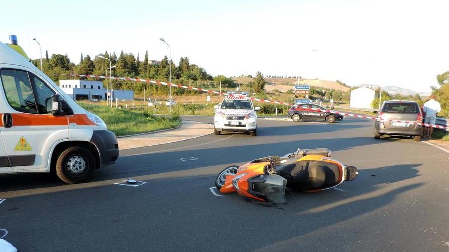 Auto pirata, l’insegnante rimane ai domiciliari