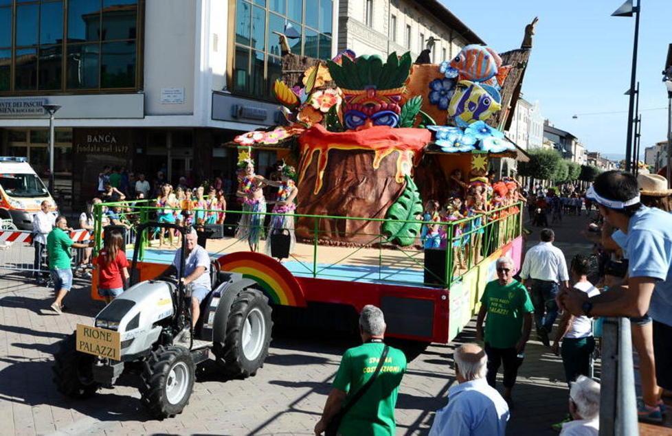 Processione rinviata, spazio alla Targa 
