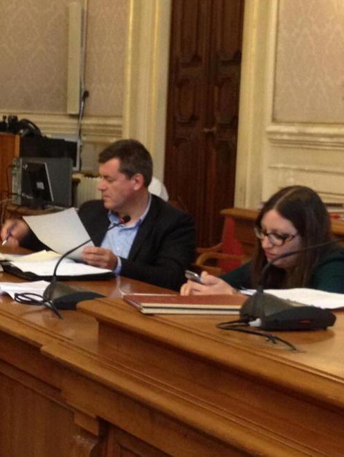 «Diteci se l’ex municipalizzata rischia il crac» 