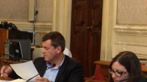 «Diteci se l’ex municipalizzata rischia il crac»