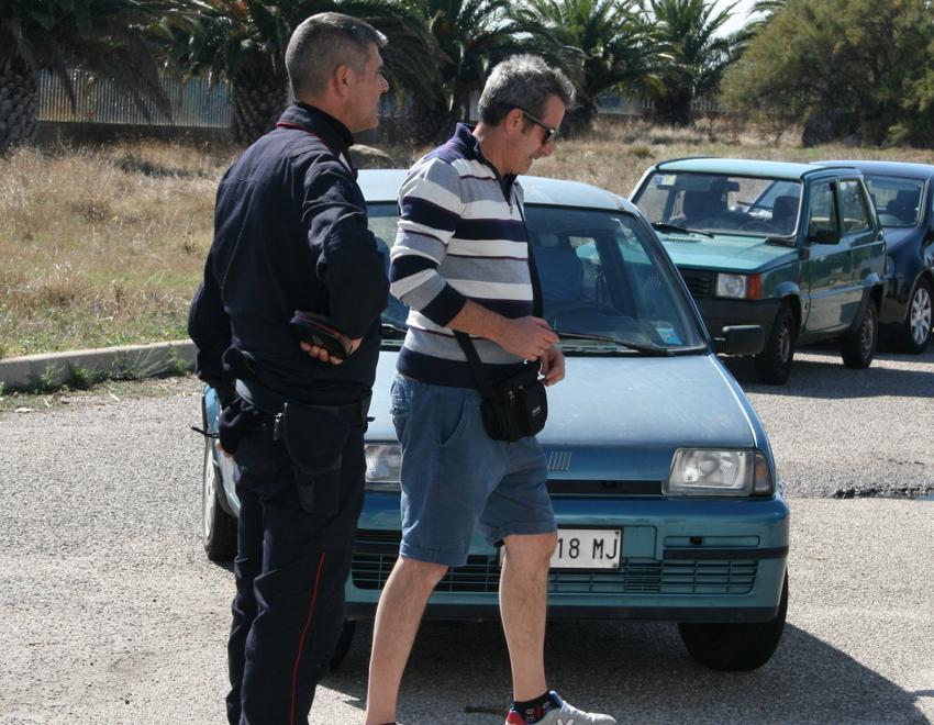 Cinque fucilate contro il calzificio Queen 