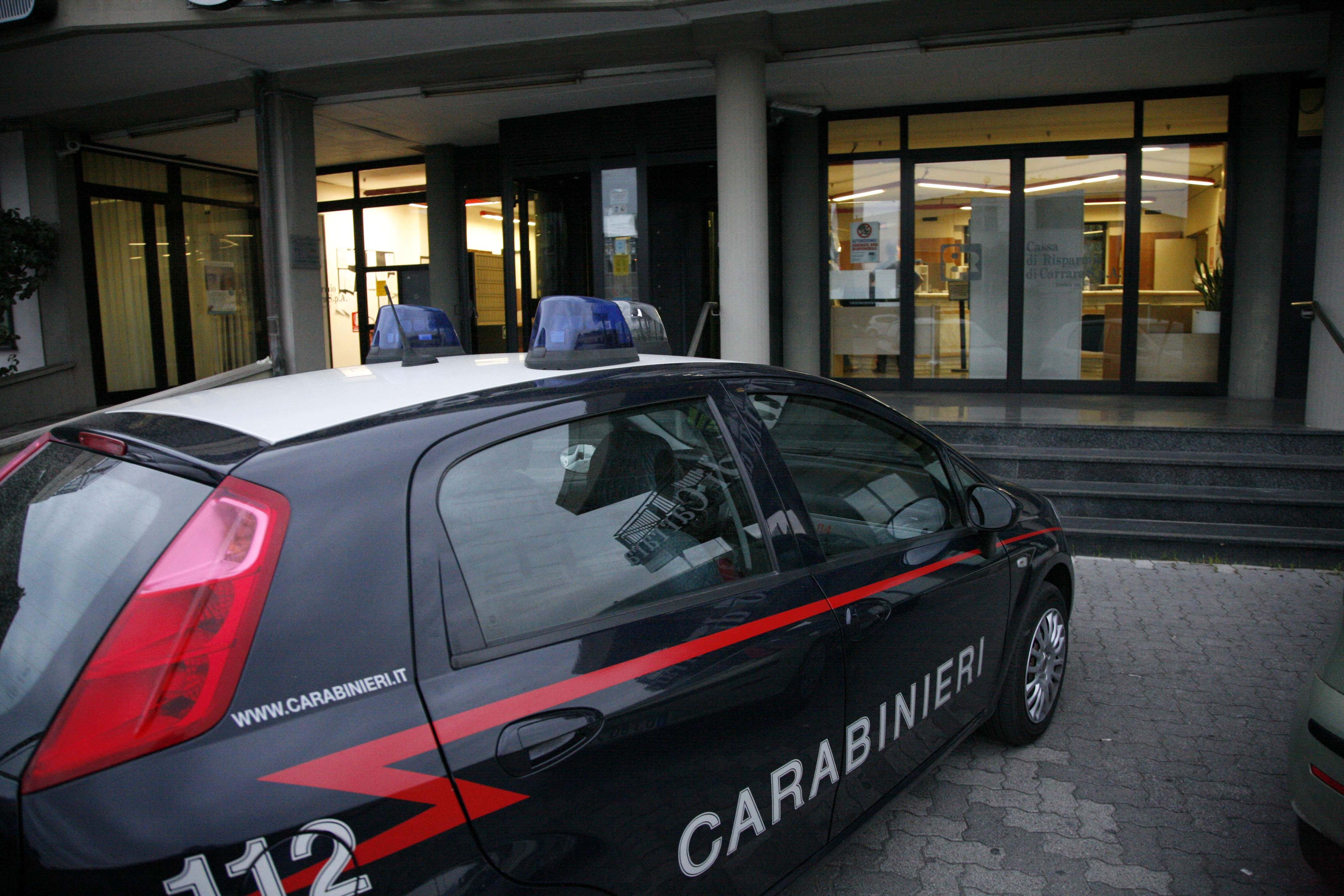Pattuglia dei carabinieri di LIdo di Camaiore (foto d'archivio)