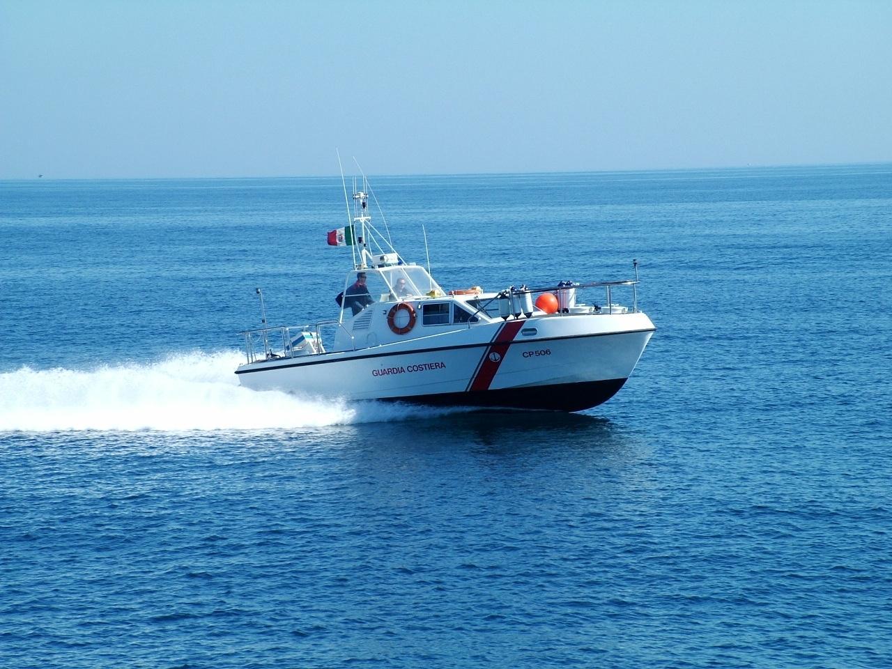 La motovedetta Cp 506 della guardia costiera di Arbatax