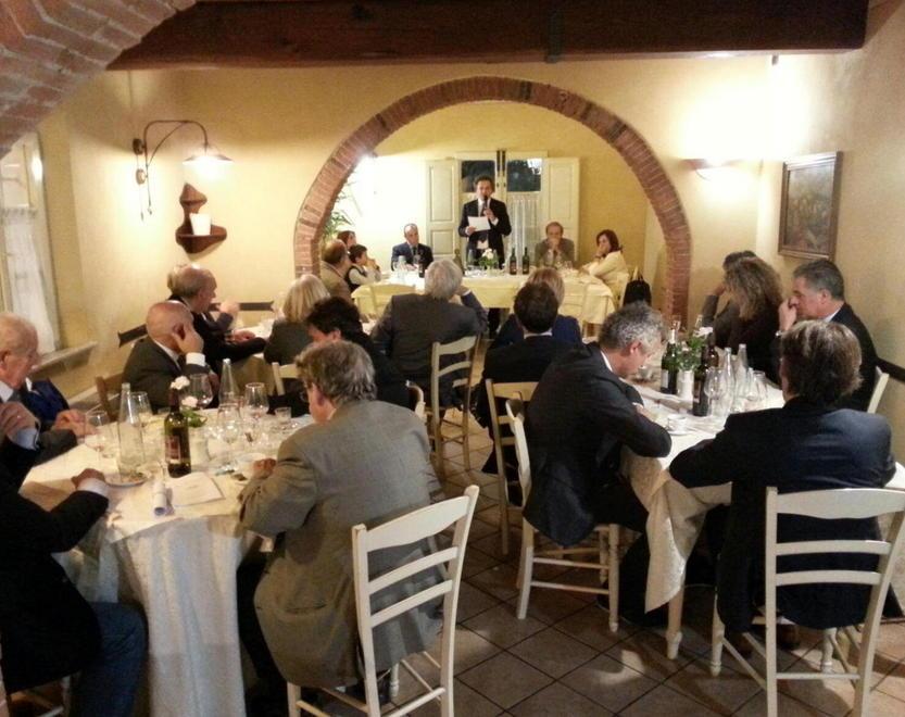 Conferenza al Rotary su piazza dei Miracoli