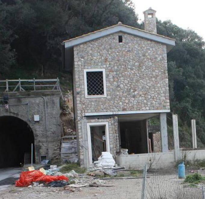 Tredici condanne, tante prescrizioni, molte assoluzioni
