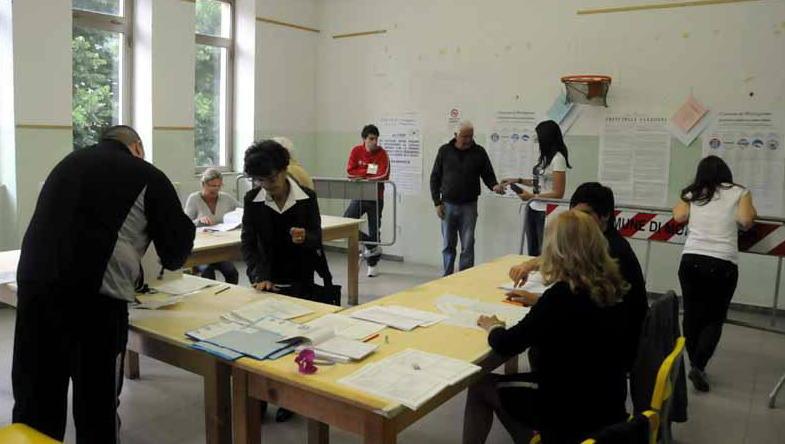 Il Psi di Montignoso: «Le primarie non sono un obbligo» 