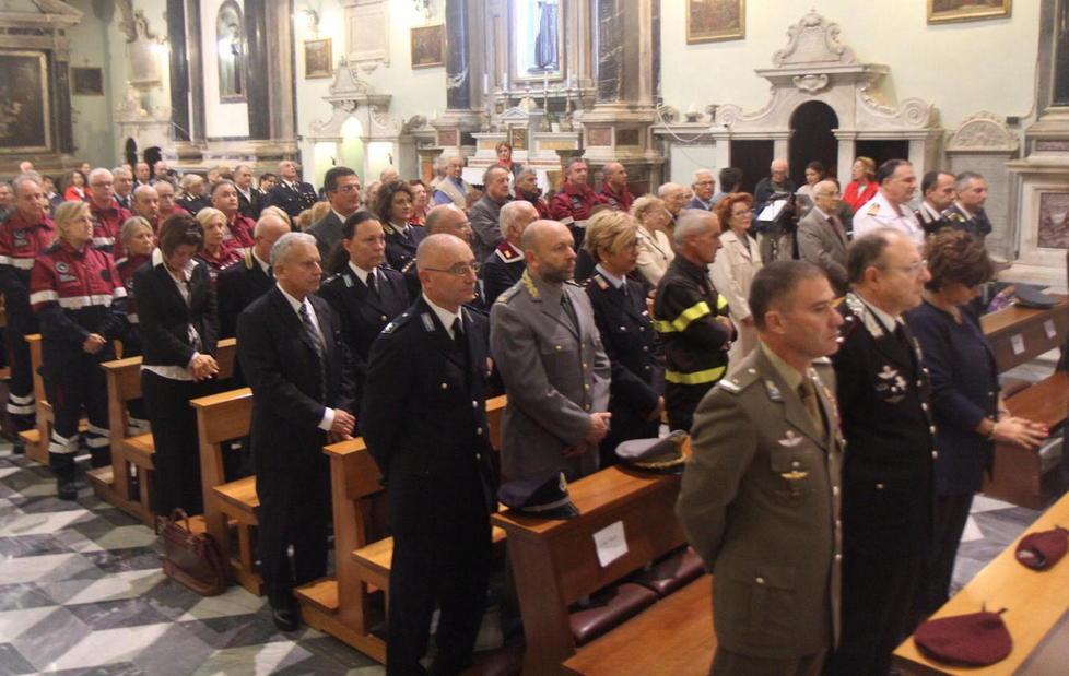 La polizia festeggia il patrono «Siete i nostri angeli custodi» 