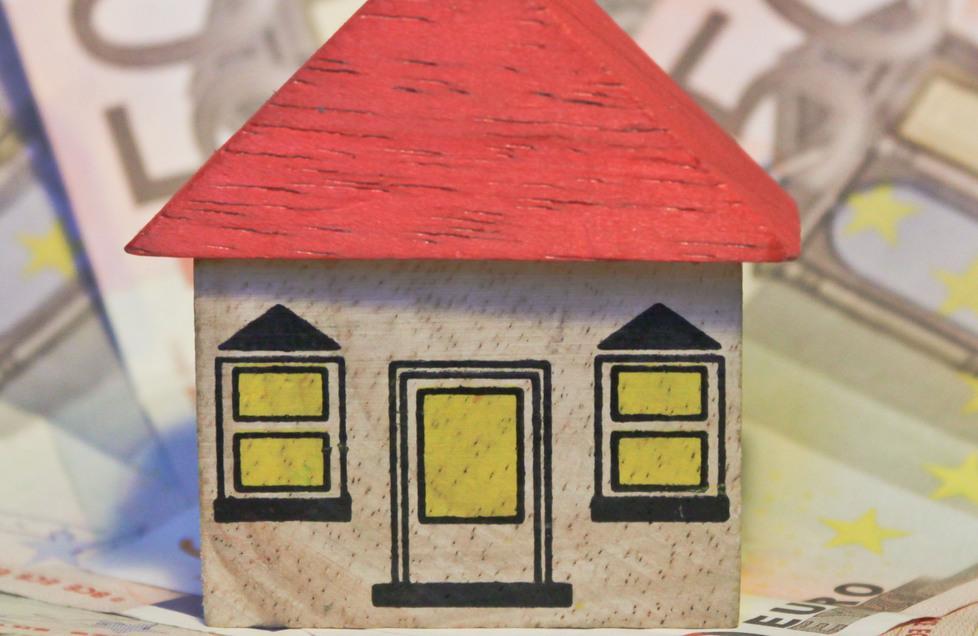 I figli non lavorano e allora sarà il padre a sobbarcarsi il mutuo