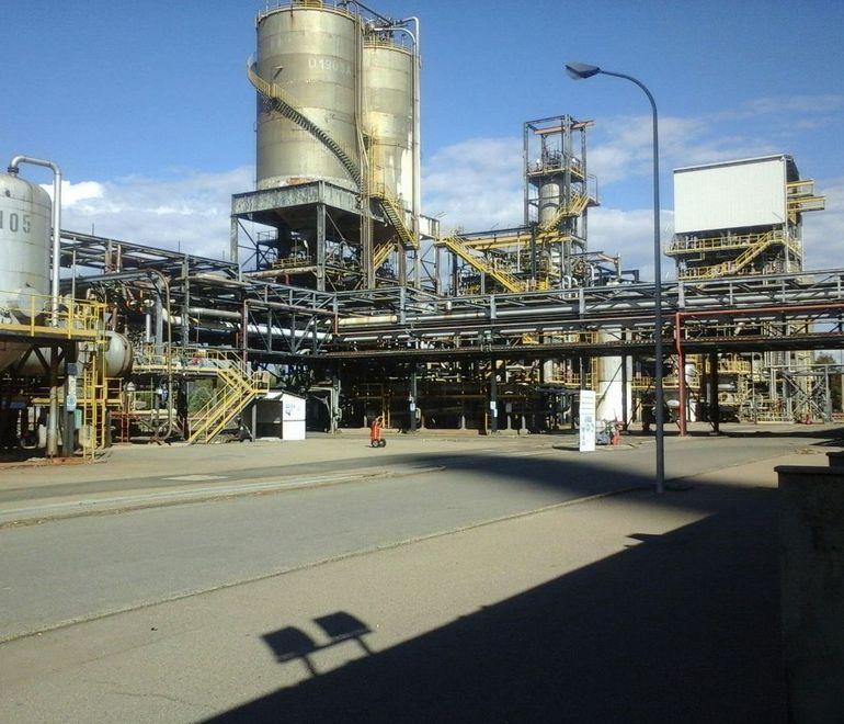 Indorama compra all’estero e la Sardegna resta al palo