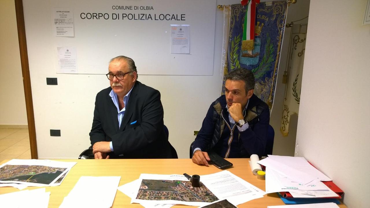 La conferenza stampa del sindaco Gianni Giovannelli