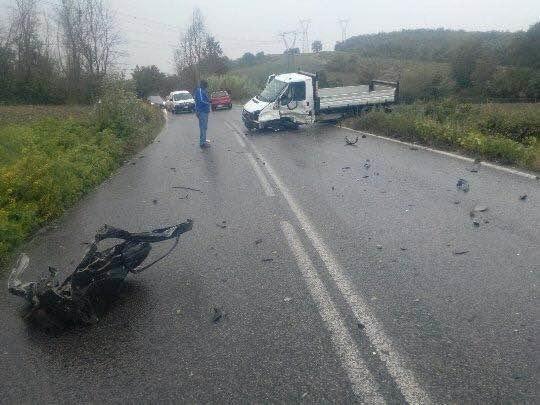 Lo scontro tra i due mezzi