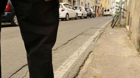 Assediati da ratti e piccioni la protesta di via Empolese