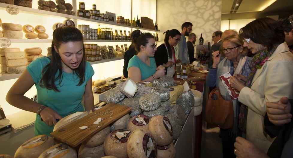 Troppo fuori il Fuori Expo pochi visitatori a Milano 