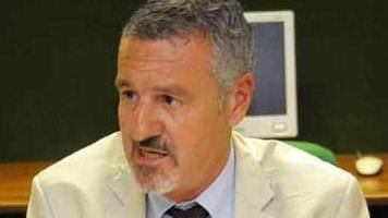 «Volpi contro le forze dell’ordine»
