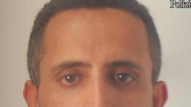 Evaso dai domiciliari arrestato per spaccio