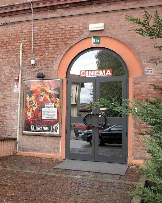 Sciolto il rapporto fra il Barattoni e gli Amici del teatro