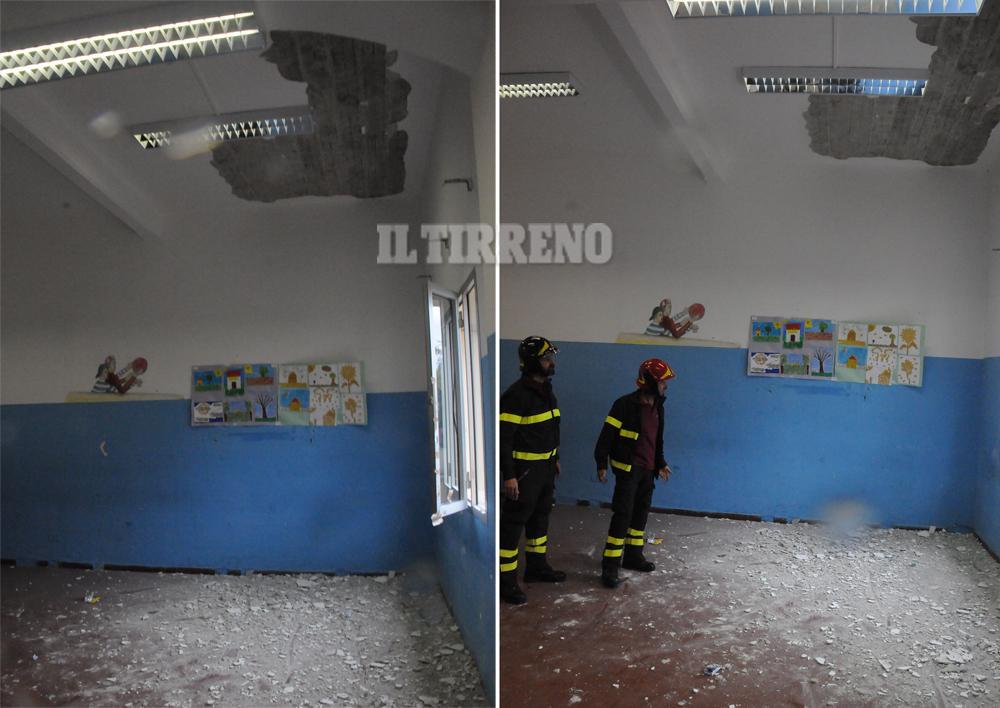 Il cedimento del soffitto (foto di Claudio Cuffaro)