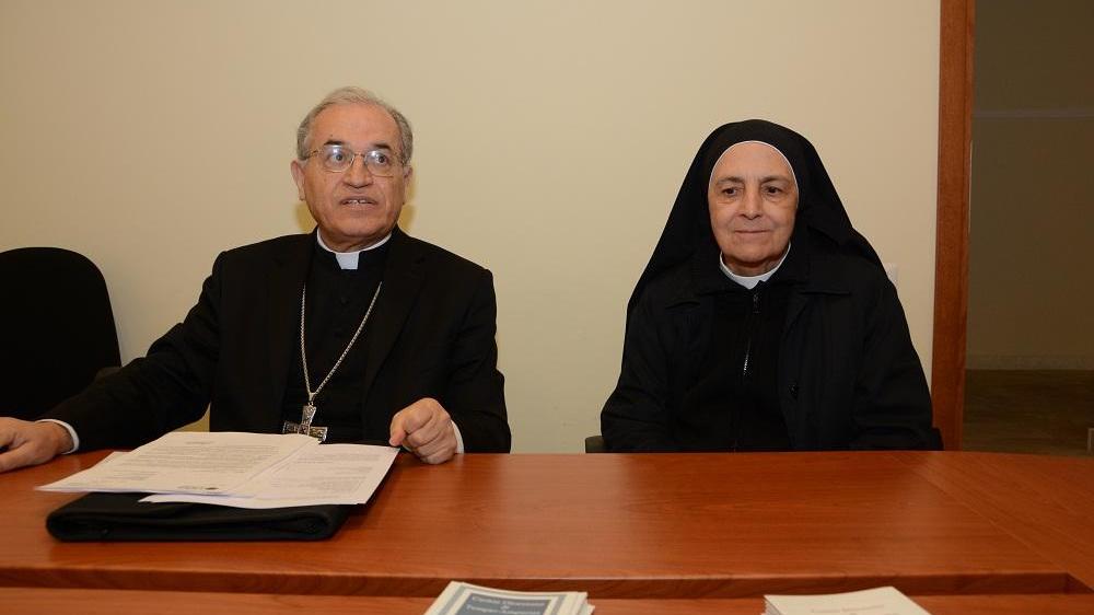 Il vescovo Sebastiano Sanguinetti e suor Luigia Leoni