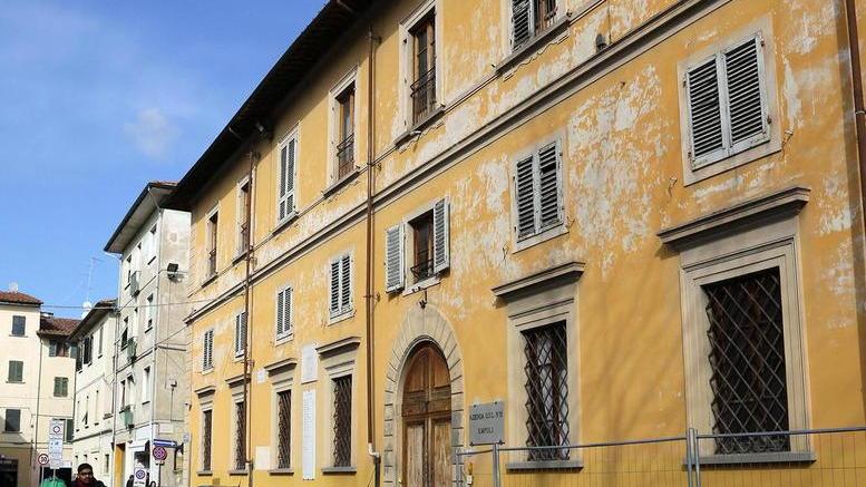 L’ex Sert abbandonato da tre anni