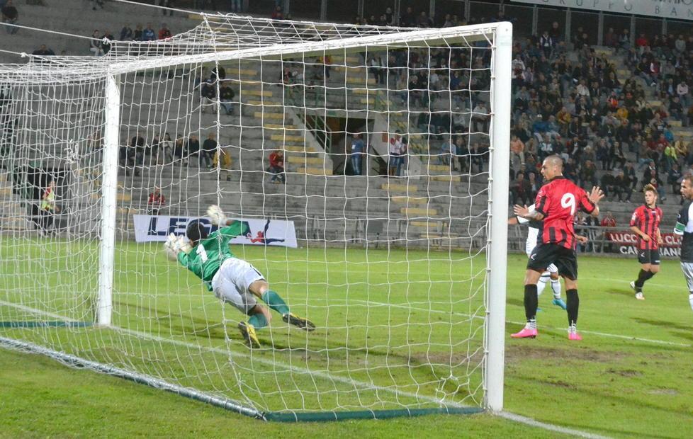 Tifoso rossonero colpito da Daspo 