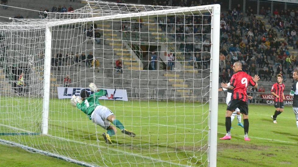Tifoso rossonero colpito da Daspo