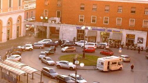 Da detenuti a netturbini alla stazione