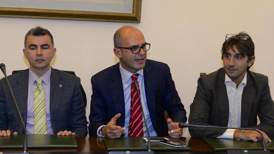 Il centrodestra fa quadrato