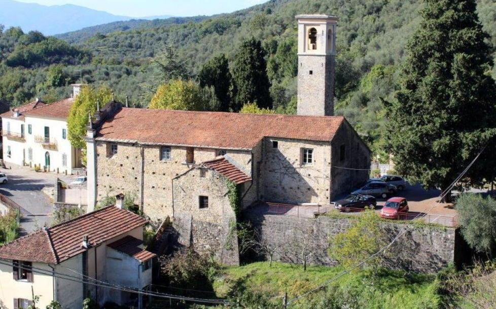 Licciana Nardi, raid dei vandali nel santuario 