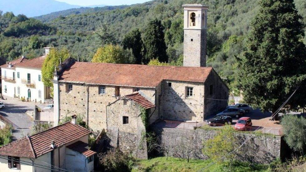 Licciana Nardi, raid dei vandali nel santuario