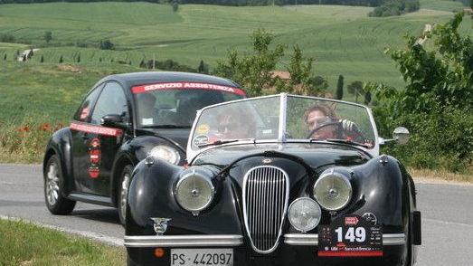 Gara di auto d’epoca, ma i partecipanti rischiano la multa