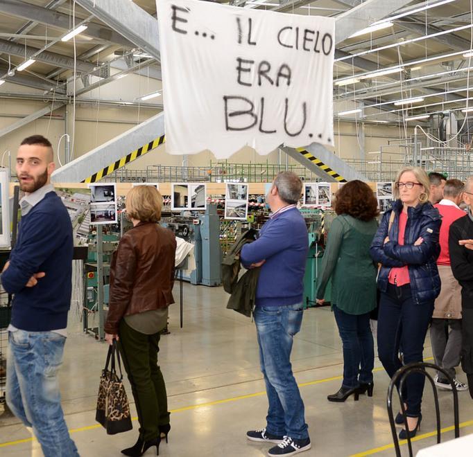 Una targa ricordo per chi ha aiutato a ripartire