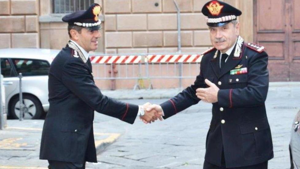 Il generale Giuliani in visita al comando pisano