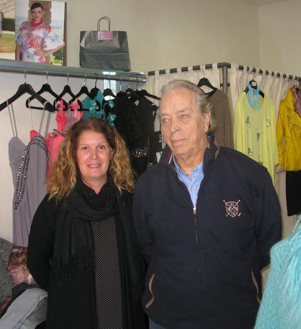 Ladri in pieno centro di Carpi svuotano il negozio di moda 