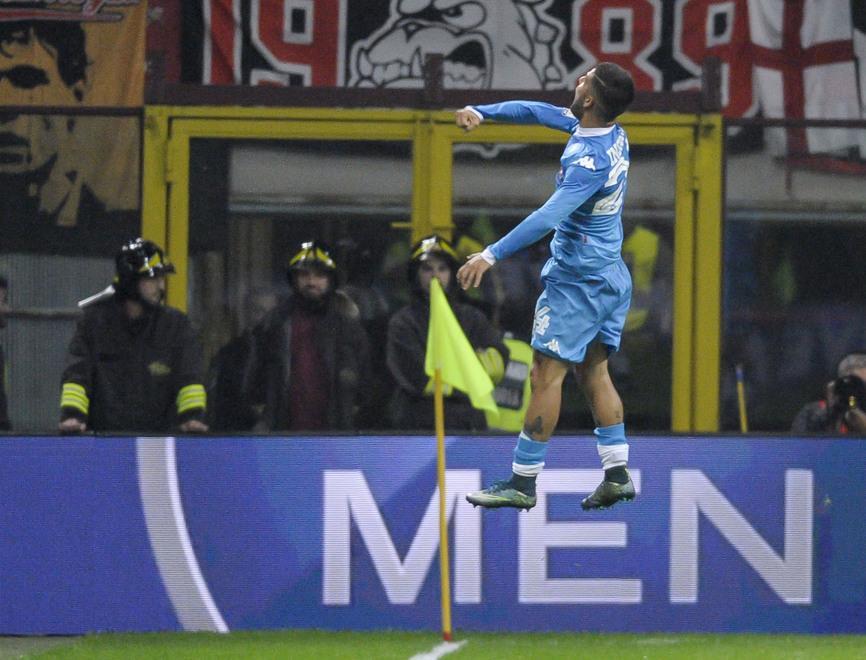 Quaterna del Napoli, Milan in ginocchio 