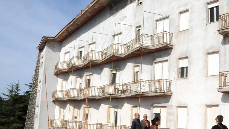Nuoro, il Comune chiede l’acquisizione dell’ex hotel Esit 